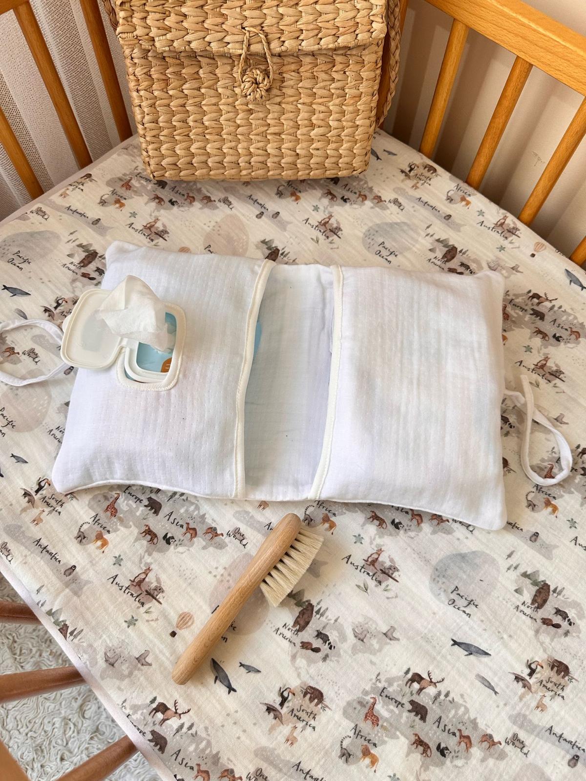 Organik Müslin Pratik Bebek Bakım Çantası